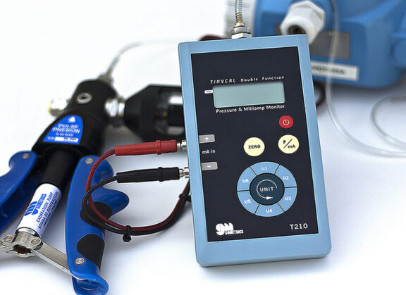 T210 portable digital pressure gauge - Image 2